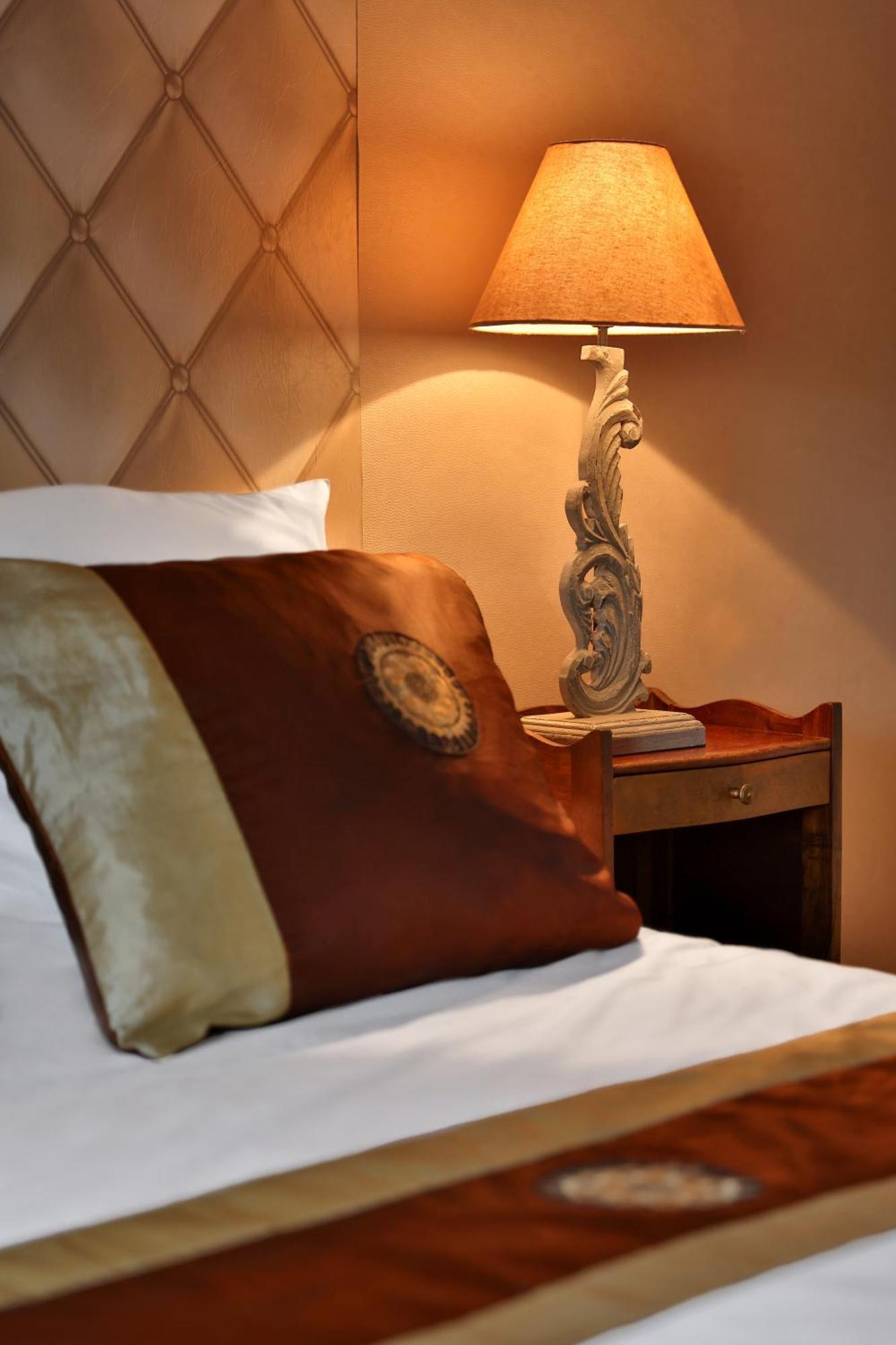 Logis Hotel-Restaurant Les Voyageurs La Coquille المظهر الخارجي الصورة