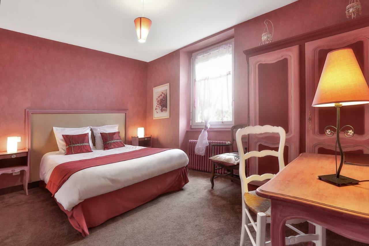Logis Hotel-Restaurant Les Voyageurs La Coquille المظهر الخارجي الصورة